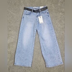 Nwt - Telepatia Women’s Light Wash Straight Leg Jeans w/ Stud Belt  Size 9